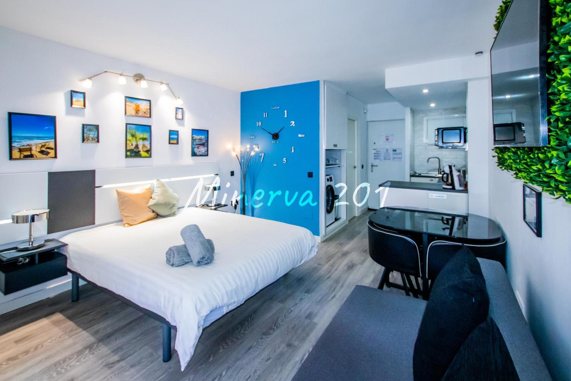 M201 - Studio - Complex Minerva & Jupiter Benalmadena Bagian luar foto